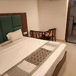 Hotel Tej Plaza ,A Family Hotel Near Igi Airport Delhi