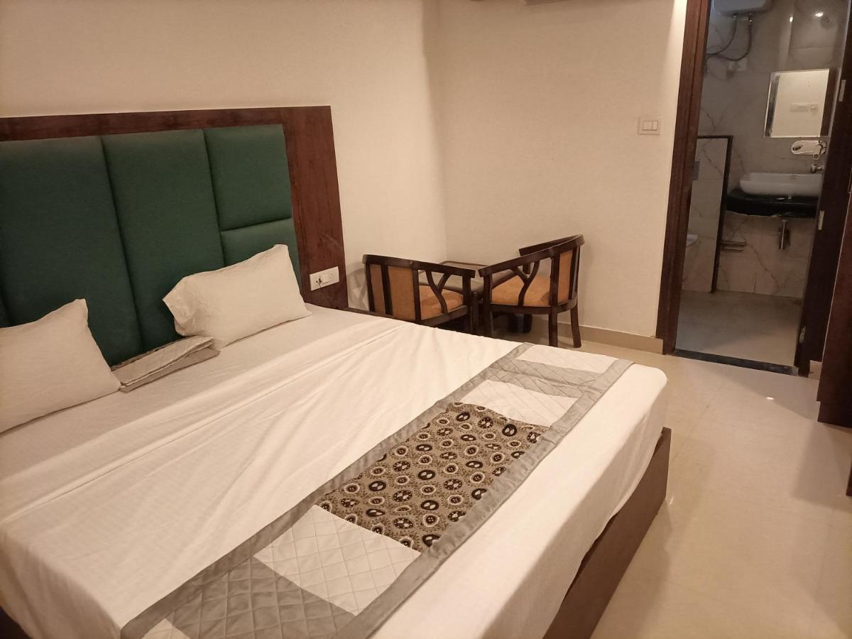 Hotel Tej Plaza ,a Family Near Igi Airport Delhi New Delhi
